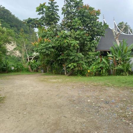 Canyon Jungle Stay Bukittinggi Εξωτερικό φωτογραφία
