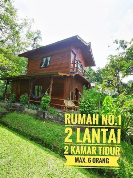 Canyon Jungle Stay Bukittinggi Δωμάτιο φωτογραφία