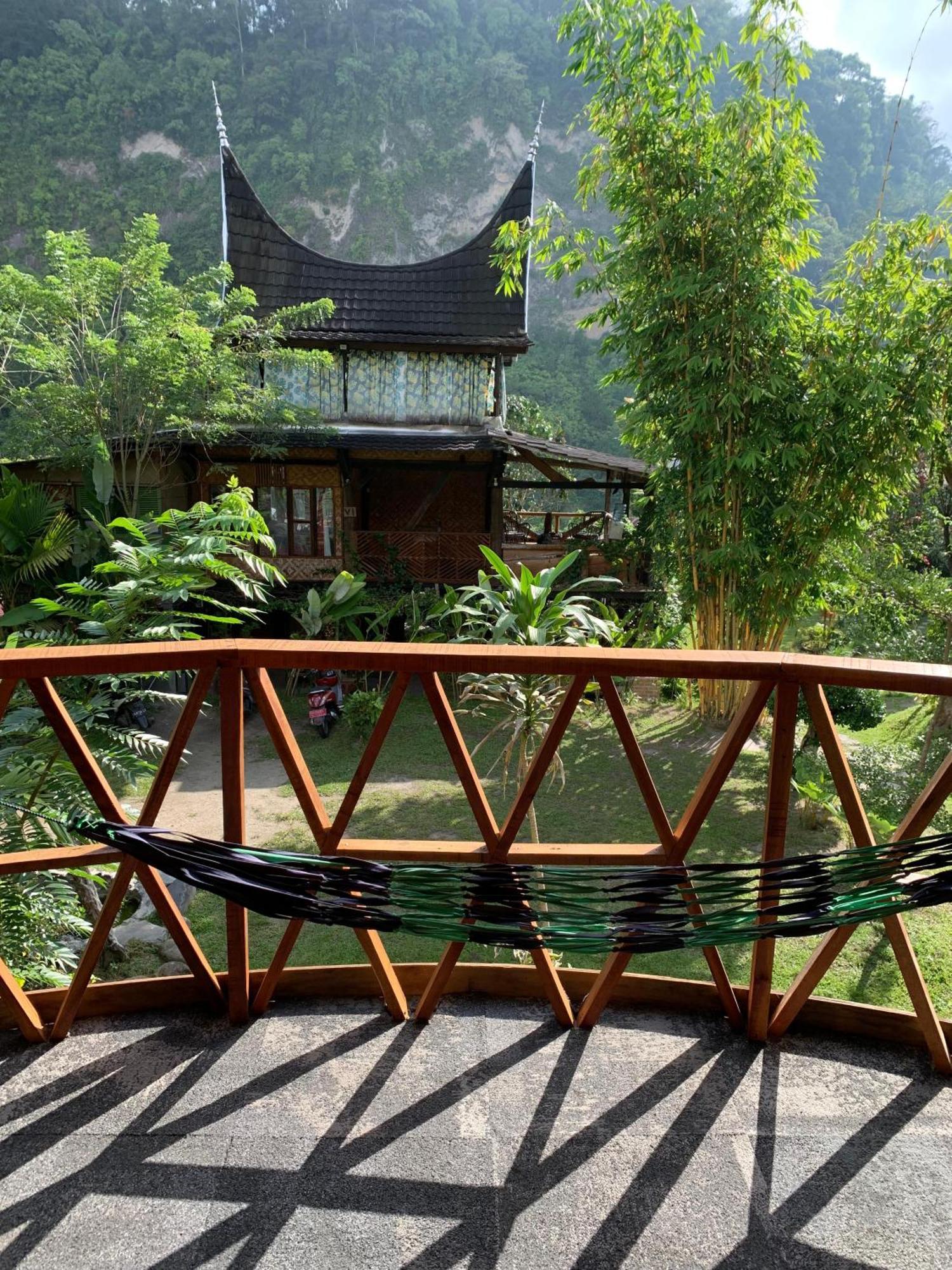 Canyon Jungle Stay Bukittinggi Εξωτερικό φωτογραφία